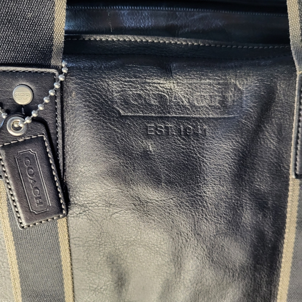 Coach Black Hudson Leather Tote Bag - Picture 4 of 17